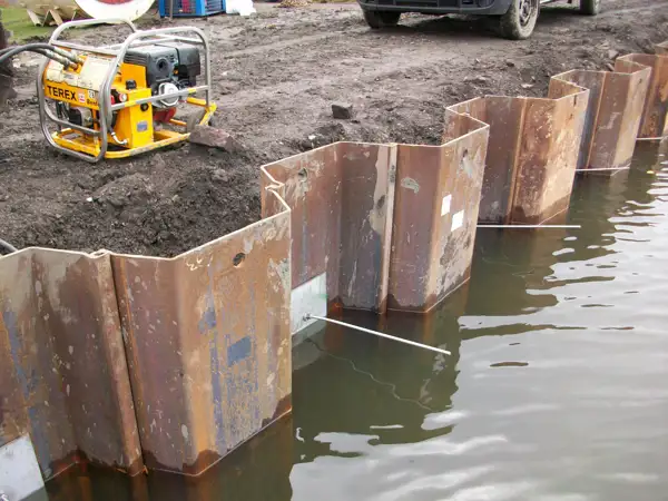 River Gardens, Belper 8.jpg