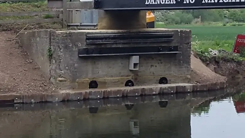 RIVER STORT BRIDGE (9).jpg