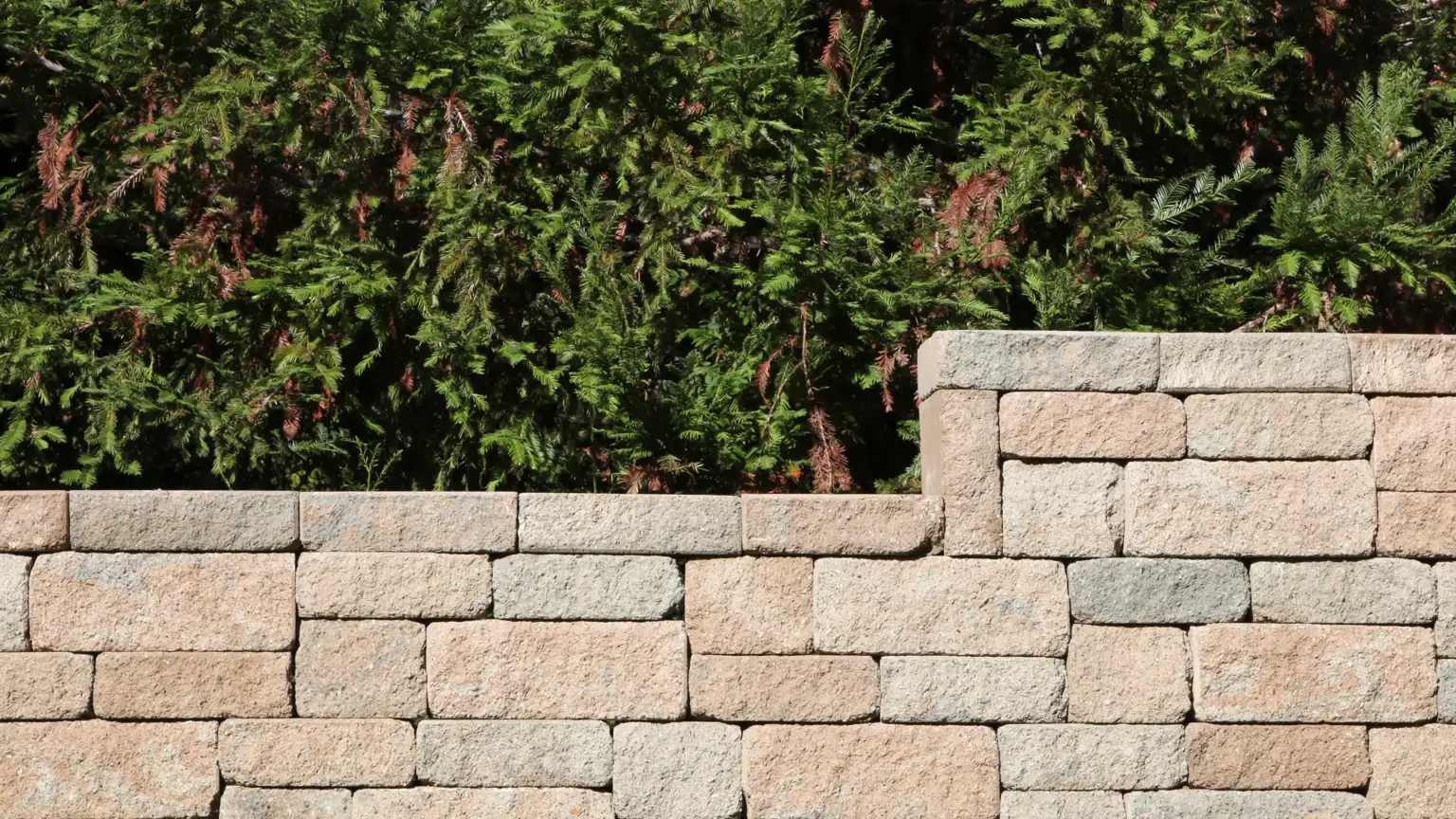 Retaining walls.png