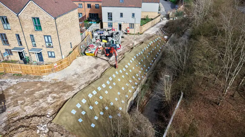 Slope Stabilisation - Basingstoke (2).JPG
