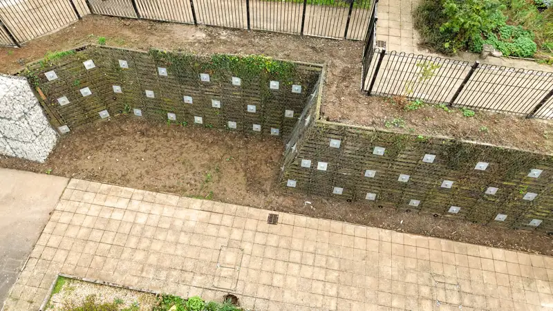 Retaining Wall - Cleeve Court - Dro (15).JPG