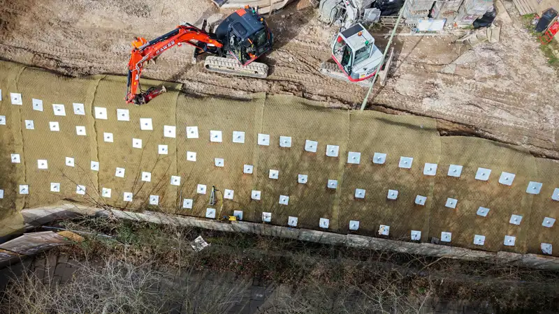 Slope Stabilisation - Basingstoke (6).JPG