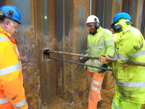 M1 JUNCTION 12 (1).JPG