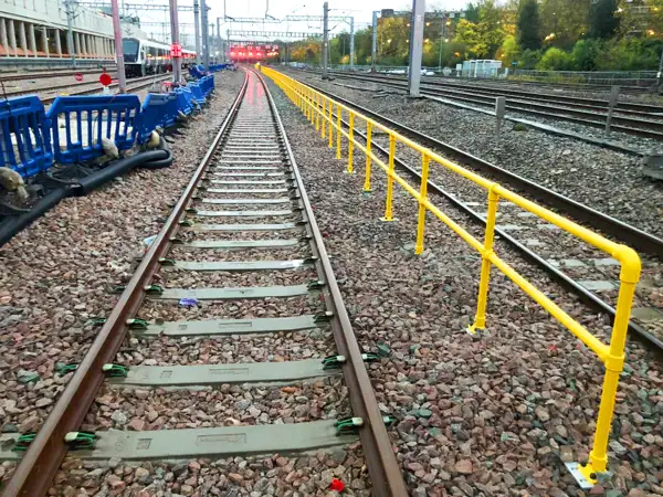 Anchor Screw - Westborne Park Handrail - HS (18).jpg