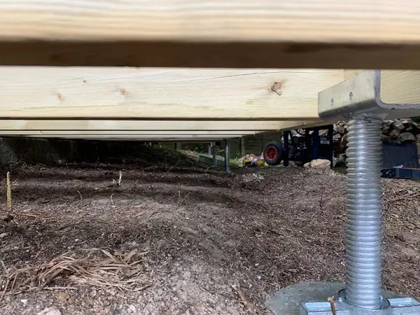 Log Store Base 6.jpg