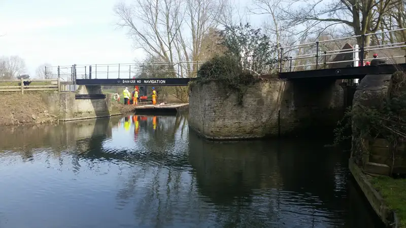 RIVER STORT BRIDGE (8).jpg