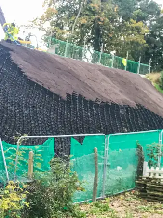 Vulcan Anchor - Butts Bridge - Slope (21).jpg