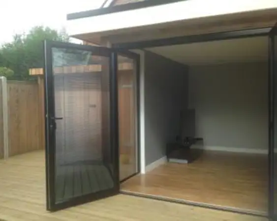 Contemporary Garden Rooms 4.jpg