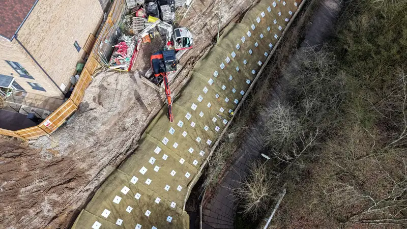 Slope Stabilisation - Basingstoke (1).JPG