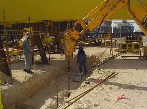 Dubai Dry Docks 5.jpg