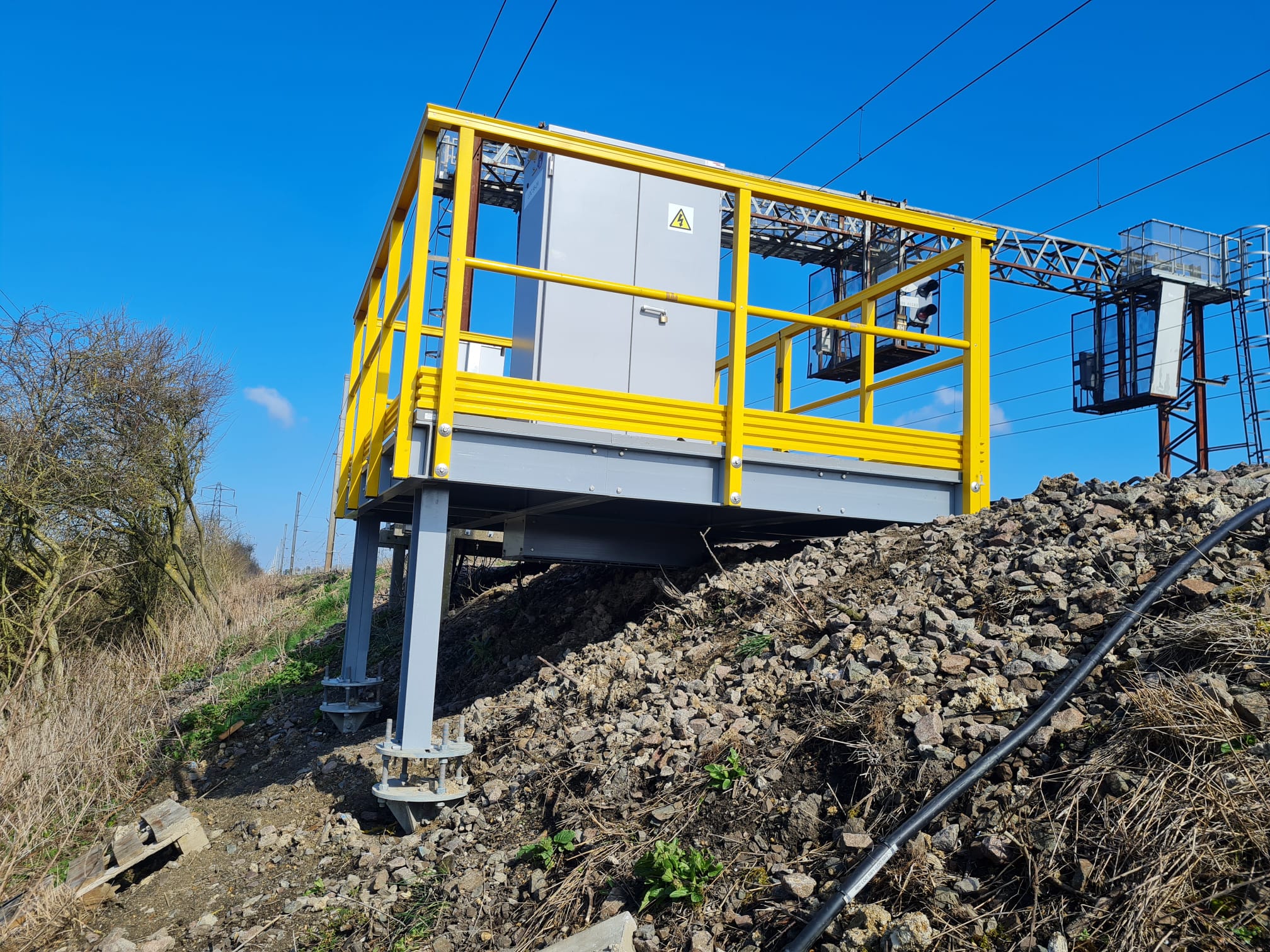 Screw Pile Foundation and Quick LOC Staging System