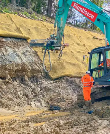 Slope Stabilisation - Earth Bunds - Cuttings (16).png