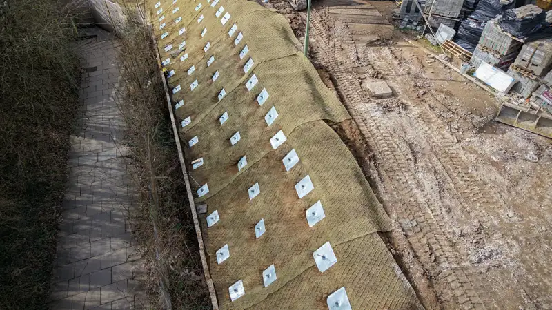 Slope Stabilisation - Basingstoke (5).JPG
