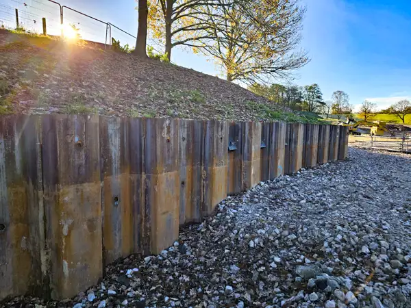 Vulcan Anchor - Sheet Piling, Macclesfield - TH (9).png