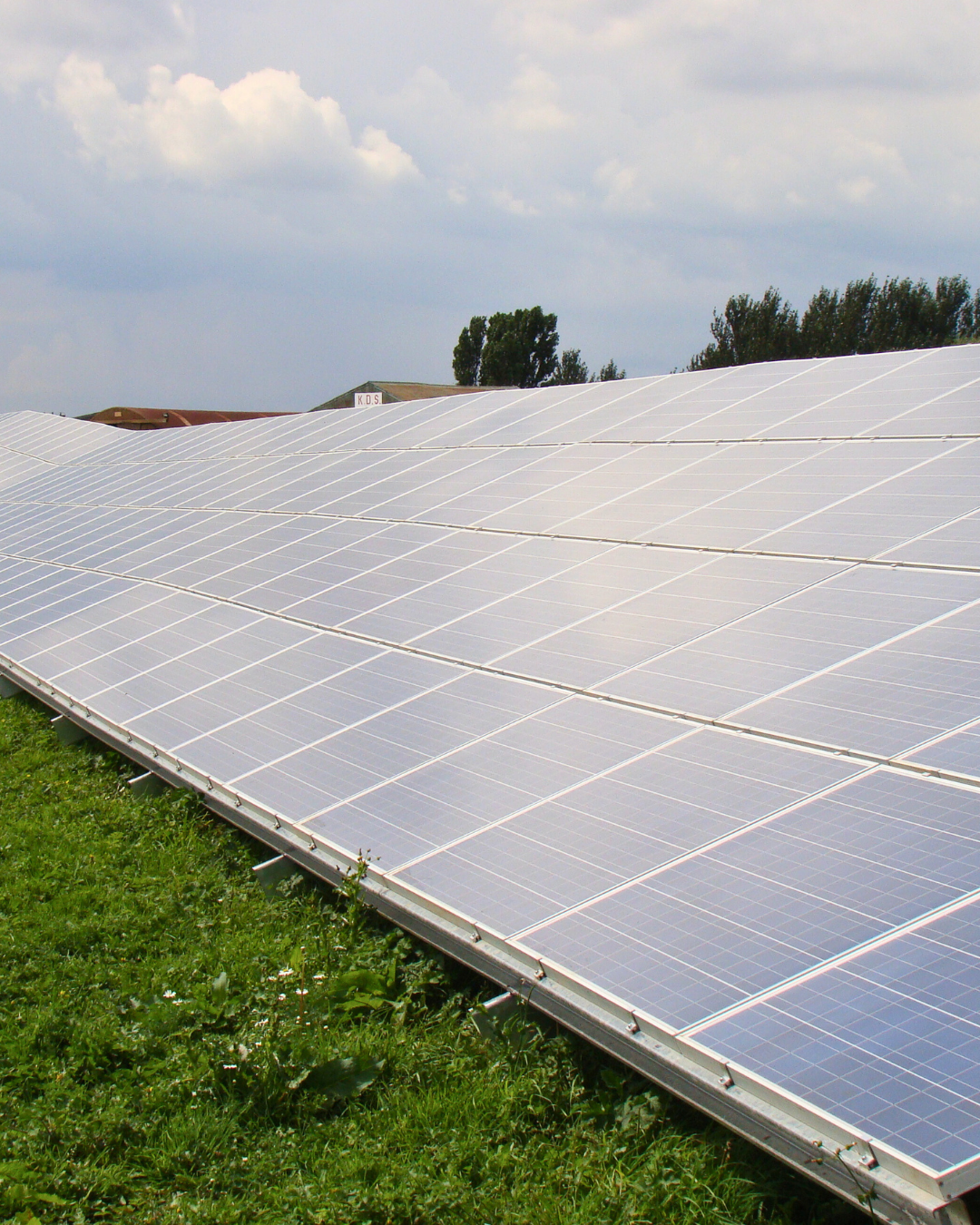 Solar Panels & Arrays