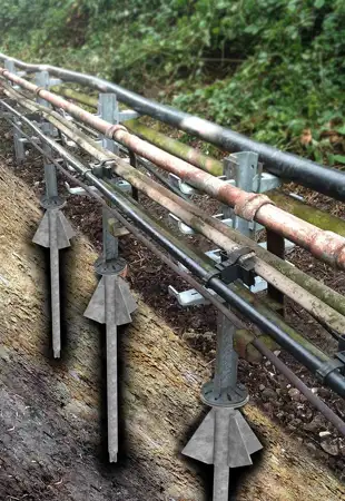 Metropolitan, District, Central Lines, London Underground 5.jpg