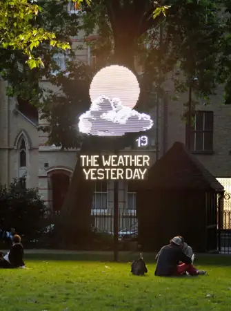 Light installation, Hoxton Square 12.jpg