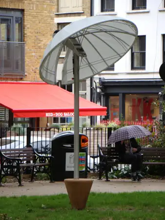 Light installation, Hoxton Square 7.jpg